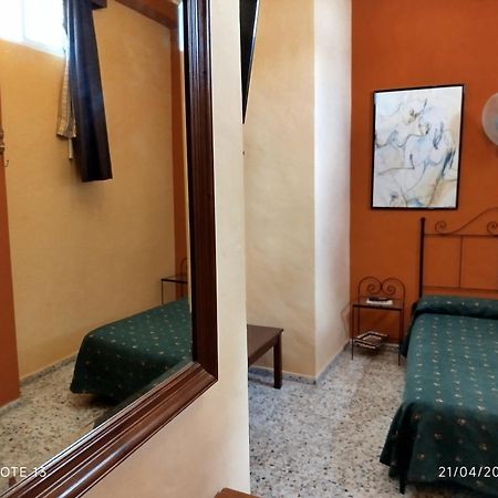 Hostal Manolo El Puerto de Santa María Δωμάτιο φωτογραφία