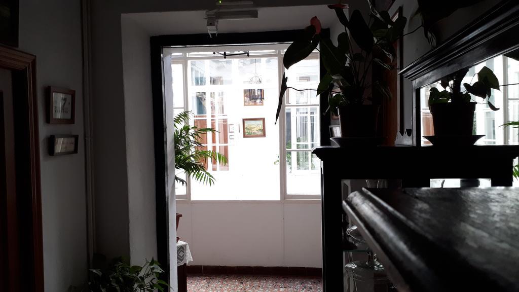 Hostal Manolo El Puerto de Santa María Εξωτερικό φωτογραφία